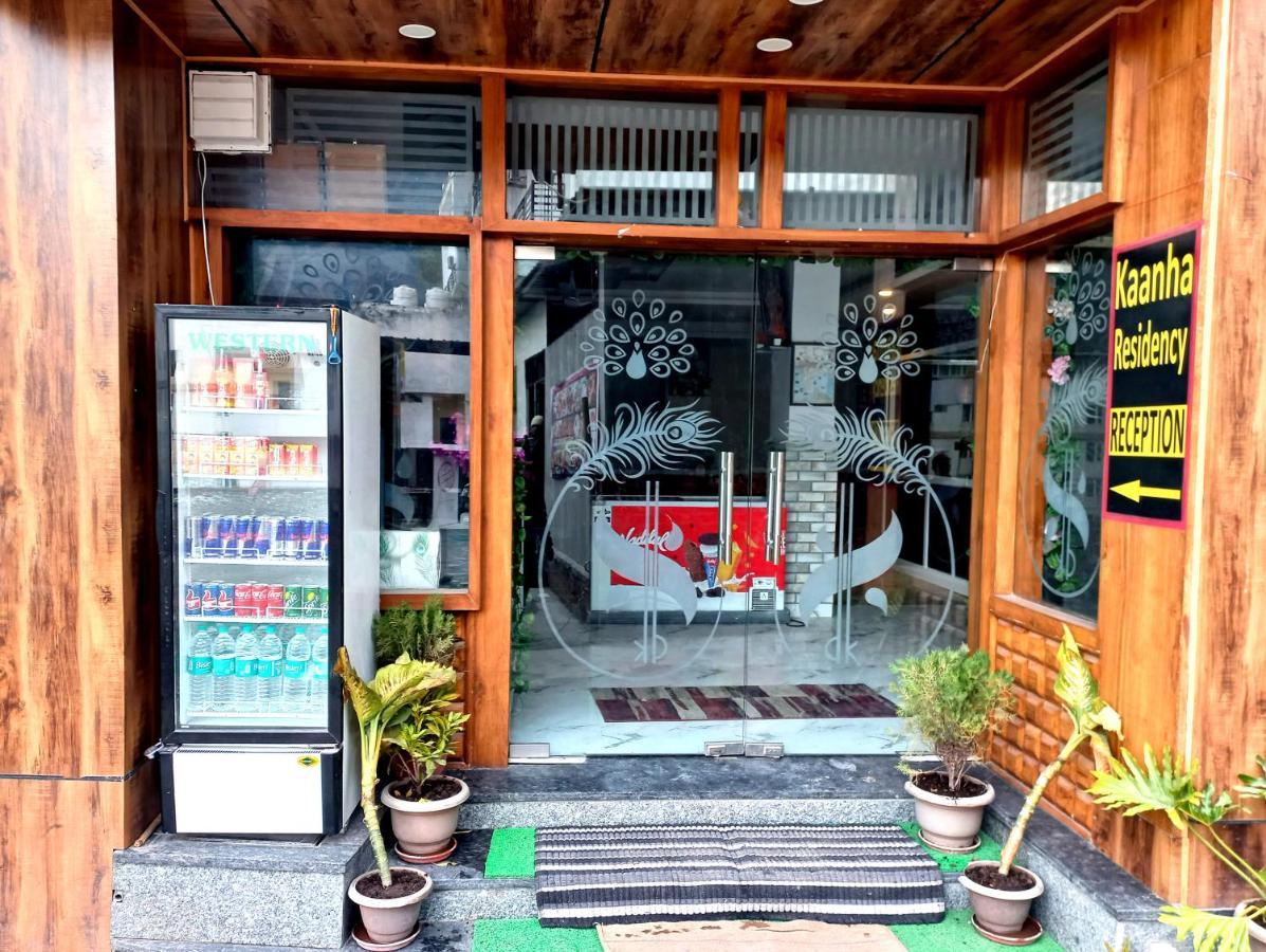 Hotel Kaanha Residency Inn By Shree Krishna Hospitality リシケーシュ エクステリア 写真
