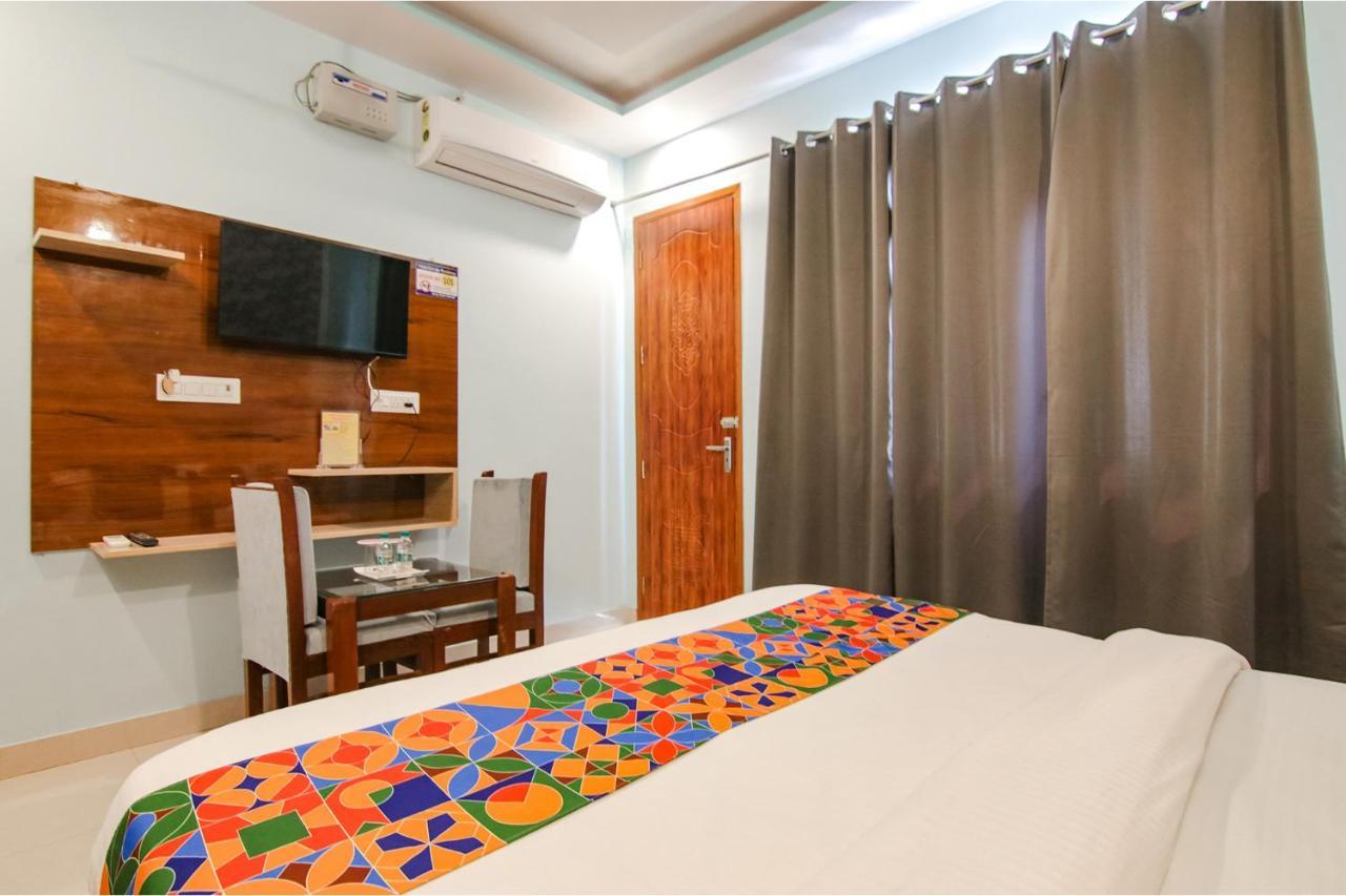 Hotel Kaanha Residency Inn By Shree Krishna Hospitality リシケーシュ エクステリア 写真